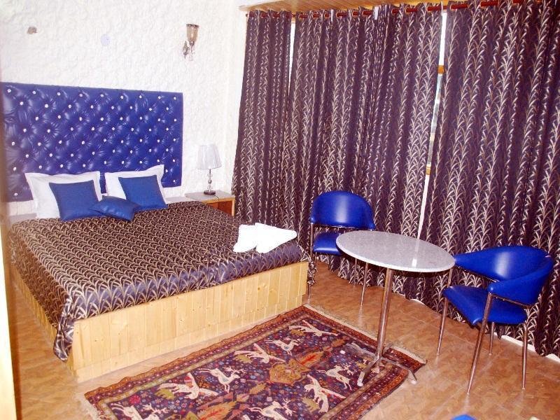 Marigold Resort Gulmarg Ngoại thất bức ảnh